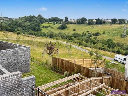Foxglove Gardens, Plymouth, Image 10