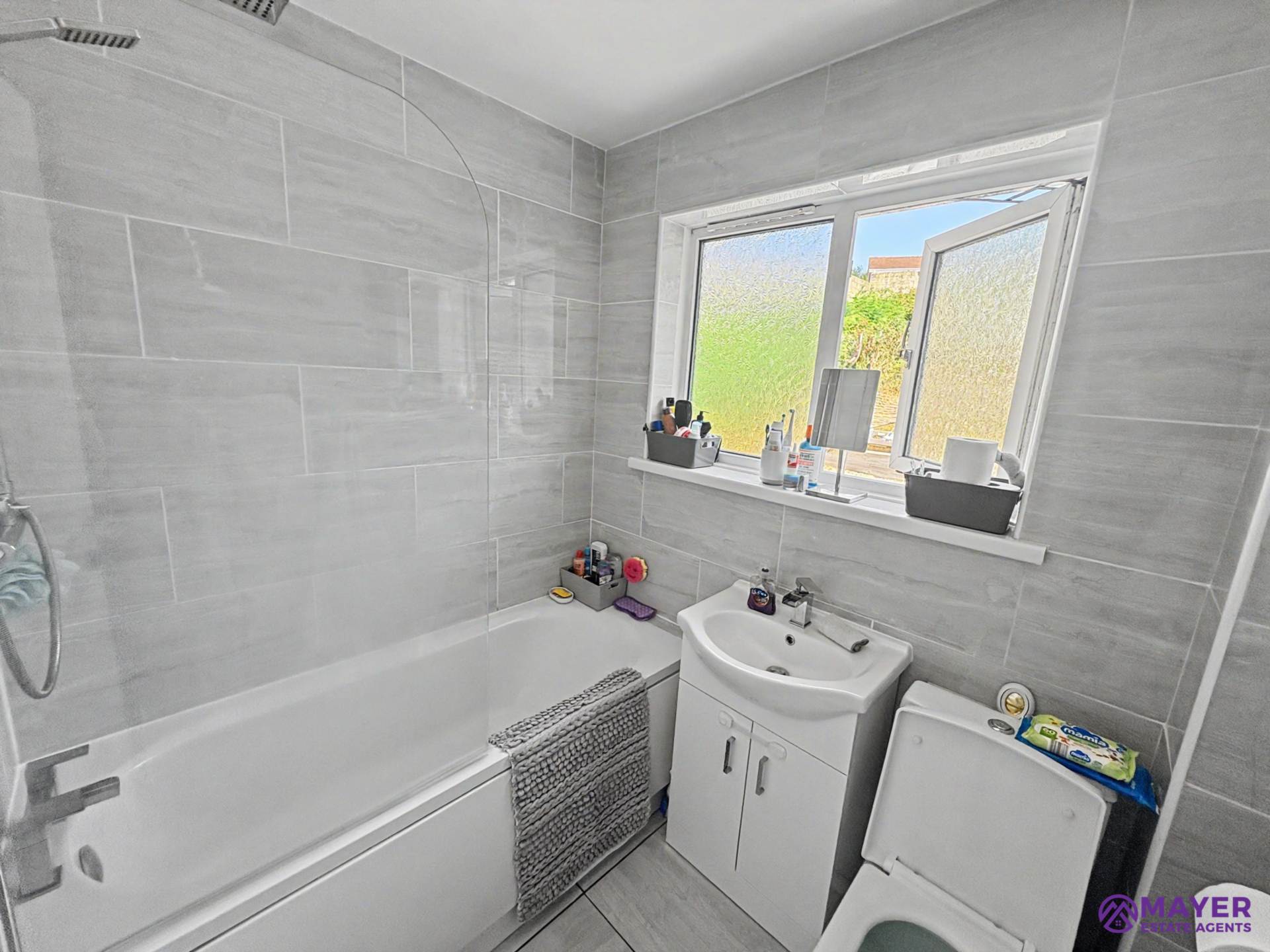 Meadow Way, Plymouth, Image 4