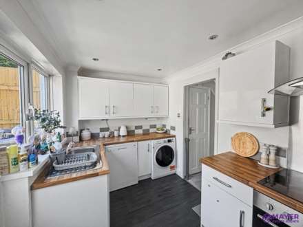 Meadow Way, Plymouth, Image 11