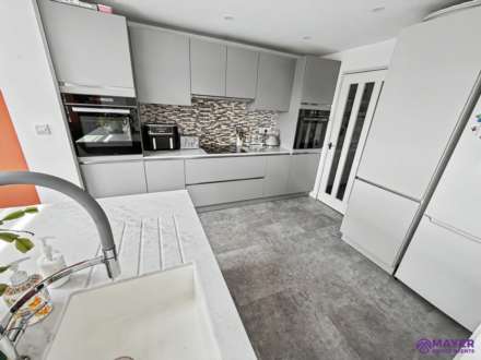 Elford Crescent, Plymouth, Image 6