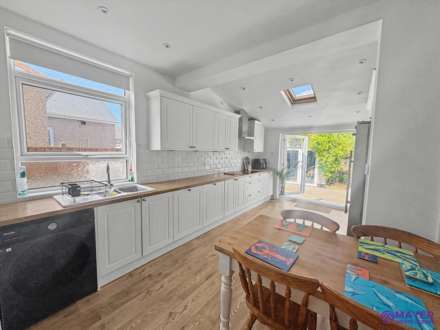 Birch Pond Road, Plymouth, Image 7