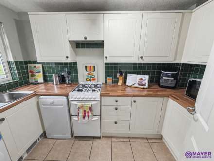Crookeder Close, Plymouth, Image 12