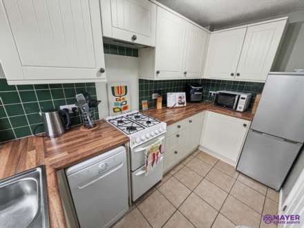 Crookeder Close, Plymouth, Image 3