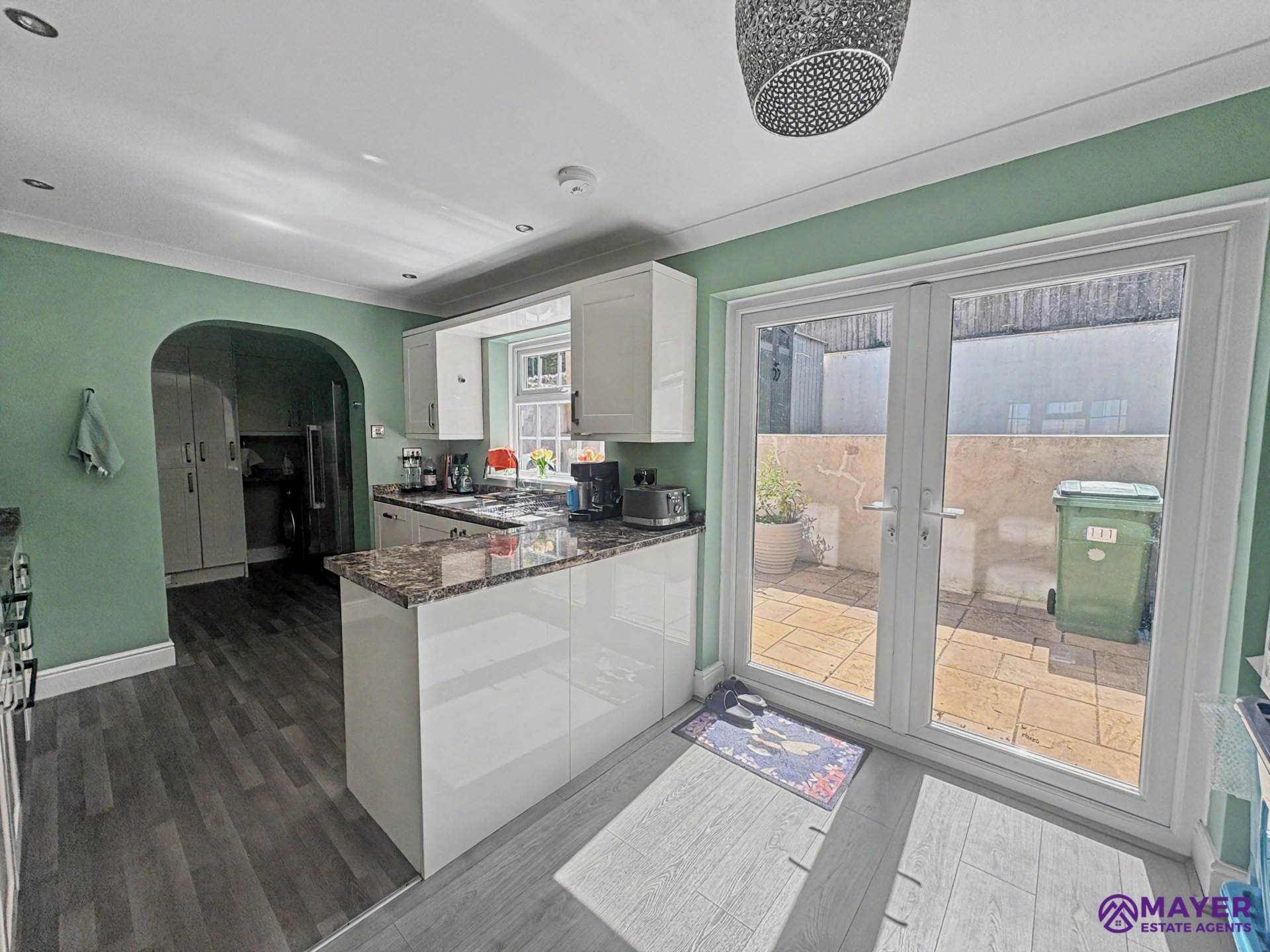 Merafield Drive, Plympton, Image 4