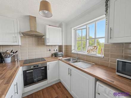 Crabtree Close, Plymouth, Image 2