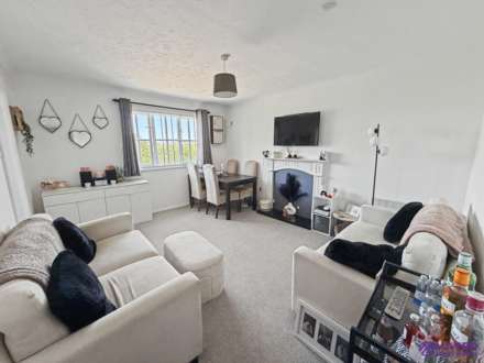 Crabtree Close, Plymouth, Image 4