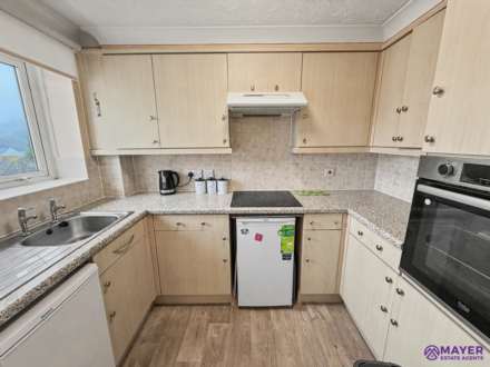 Maple Court, Plymstock, Image 5