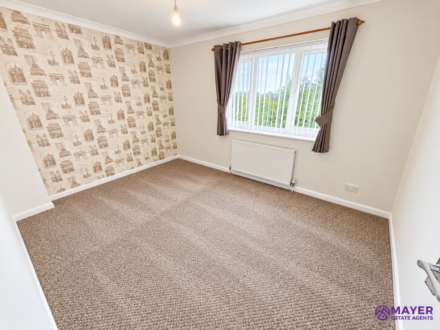 Wellfield Close, Plympton, Image 7