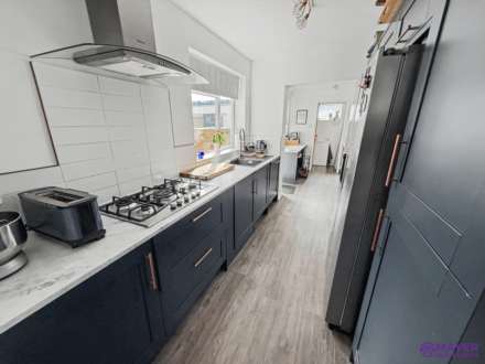 Seymour Road, Plympton, Image 12