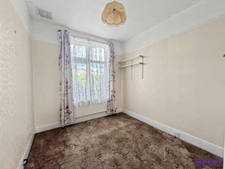 Oakfield Road, Plympton, Image 7