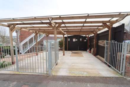 Lucas Lane, Colebrook, Image 4