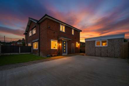 17 Blands Avenue, Allerton Bywater, Castleford, West Yorkshire, WF10 2DS, Image 28