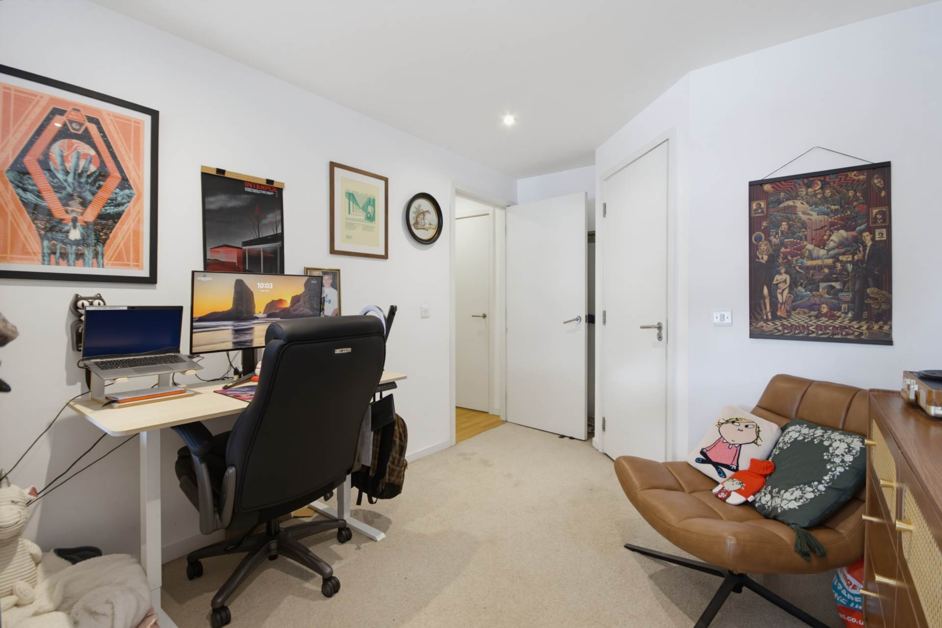 Apartment 607 The Gateway West, East Street, City Centre, Leeds West Yorkshire, LS9 8DR, Image 14
