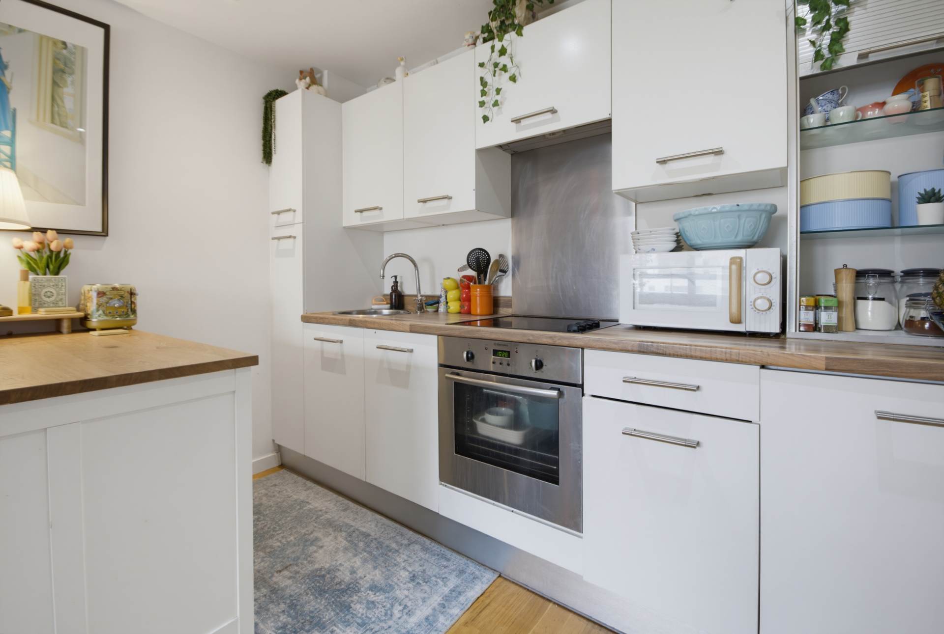 Apartment 607 The Gateway West, East Street, City Centre, Leeds West Yorkshire, LS9 8DR, Image 7