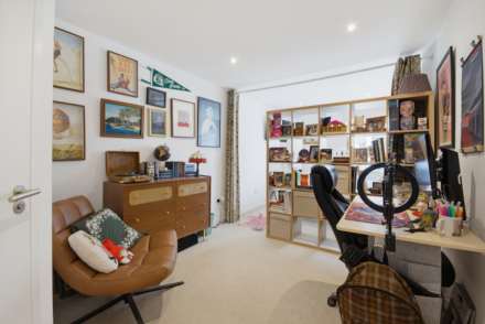 Apartment 607 The Gateway West, East Street, City Centre, Leeds West Yorkshire, LS9 8DR, Image 13