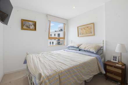 Apartment 607 The Gateway West, East Street, City Centre, Leeds West Yorkshire, LS9 8DR, Image 16