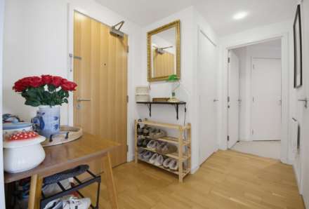 Apartment 607 The Gateway West, East Street, City Centre, Leeds West Yorkshire, LS9 8DR, Image 6