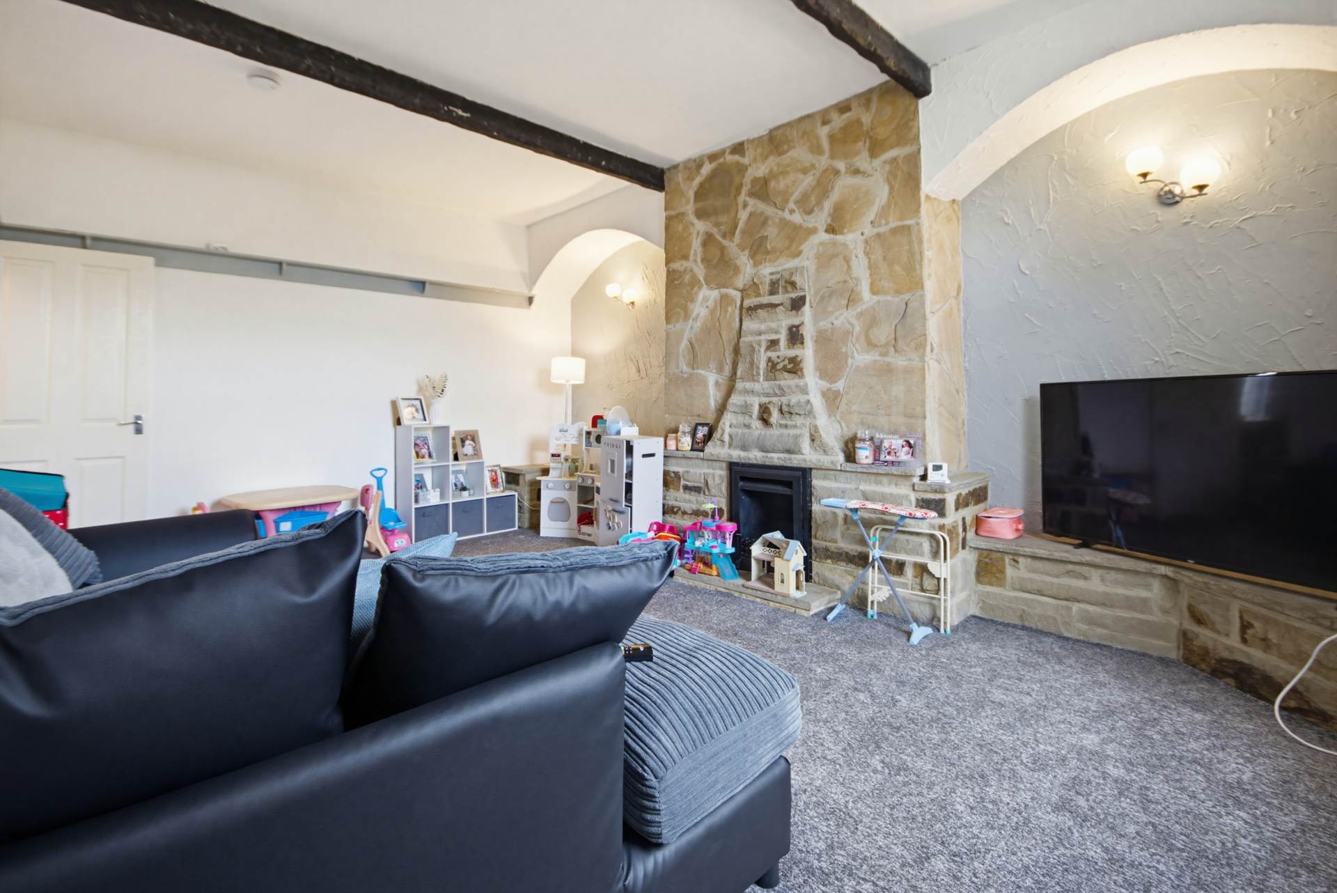 2 Pleasant Place, Allerton, Bradford, West Yorkshire, BD15 7EA, Image 6