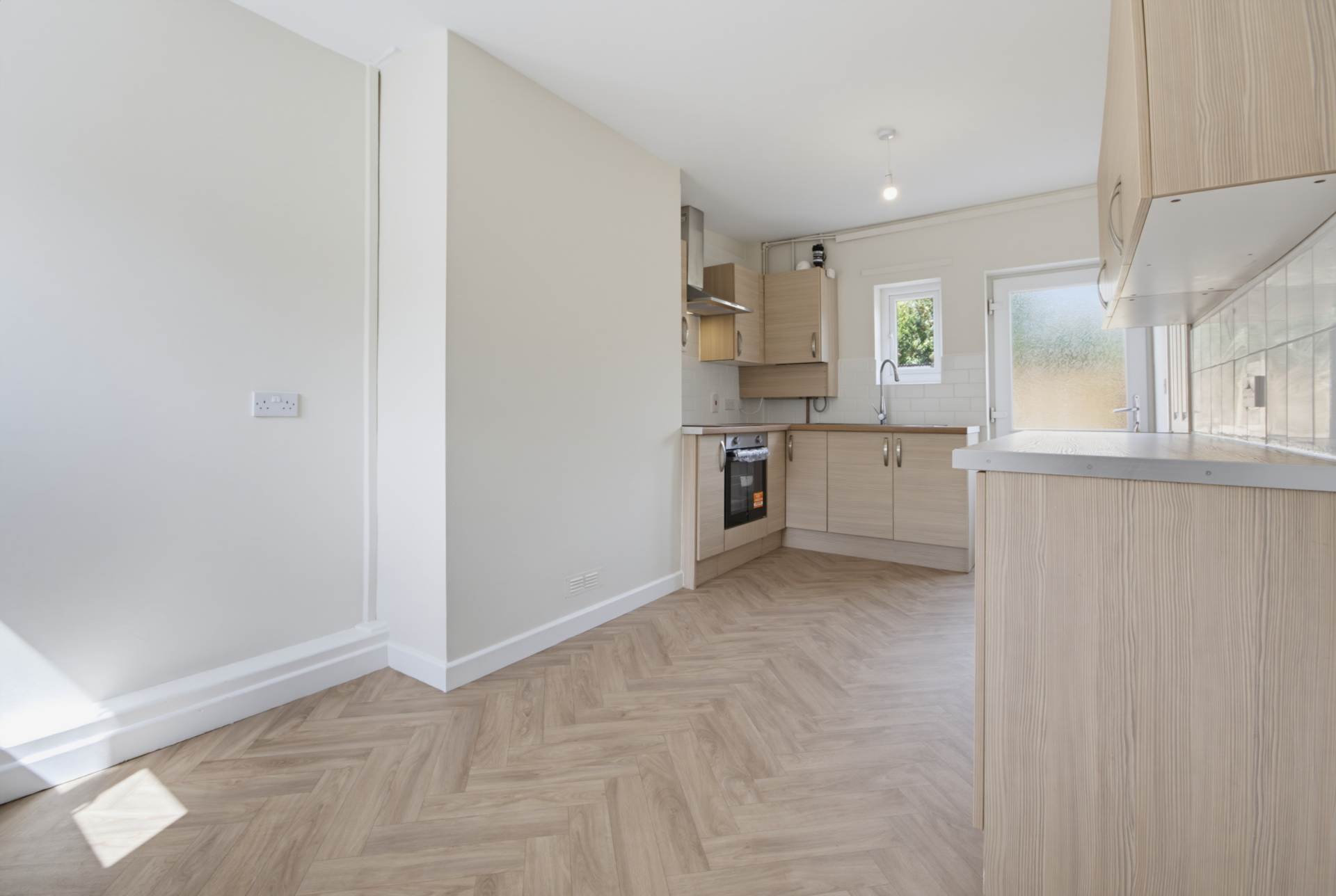 12 Blands Avenue, Allerton Bywater, Castleford, West Yorkshire, WF10 2DS, Image 10