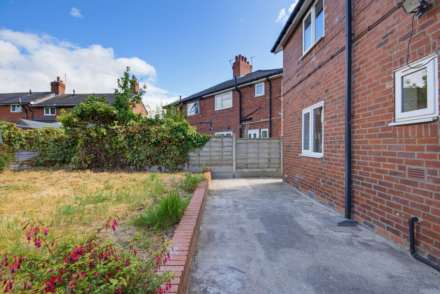 12 Blands Avenue, Allerton Bywater, Castleford, West Yorkshire, WF10 2DS, Image 31