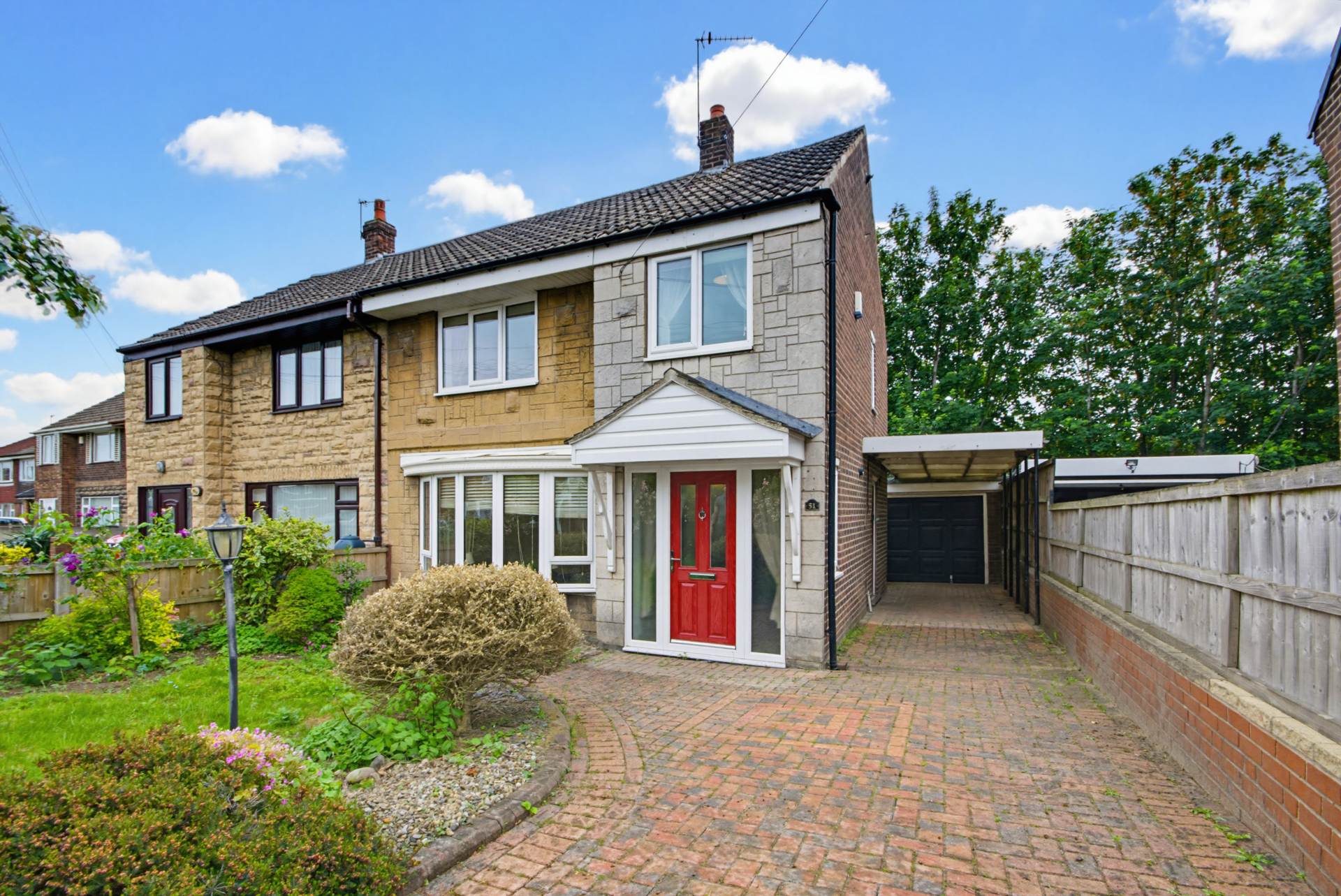 51 Cleveland Avenue, Knottingley, West Yorkshire, WF11 8EN, Image 1