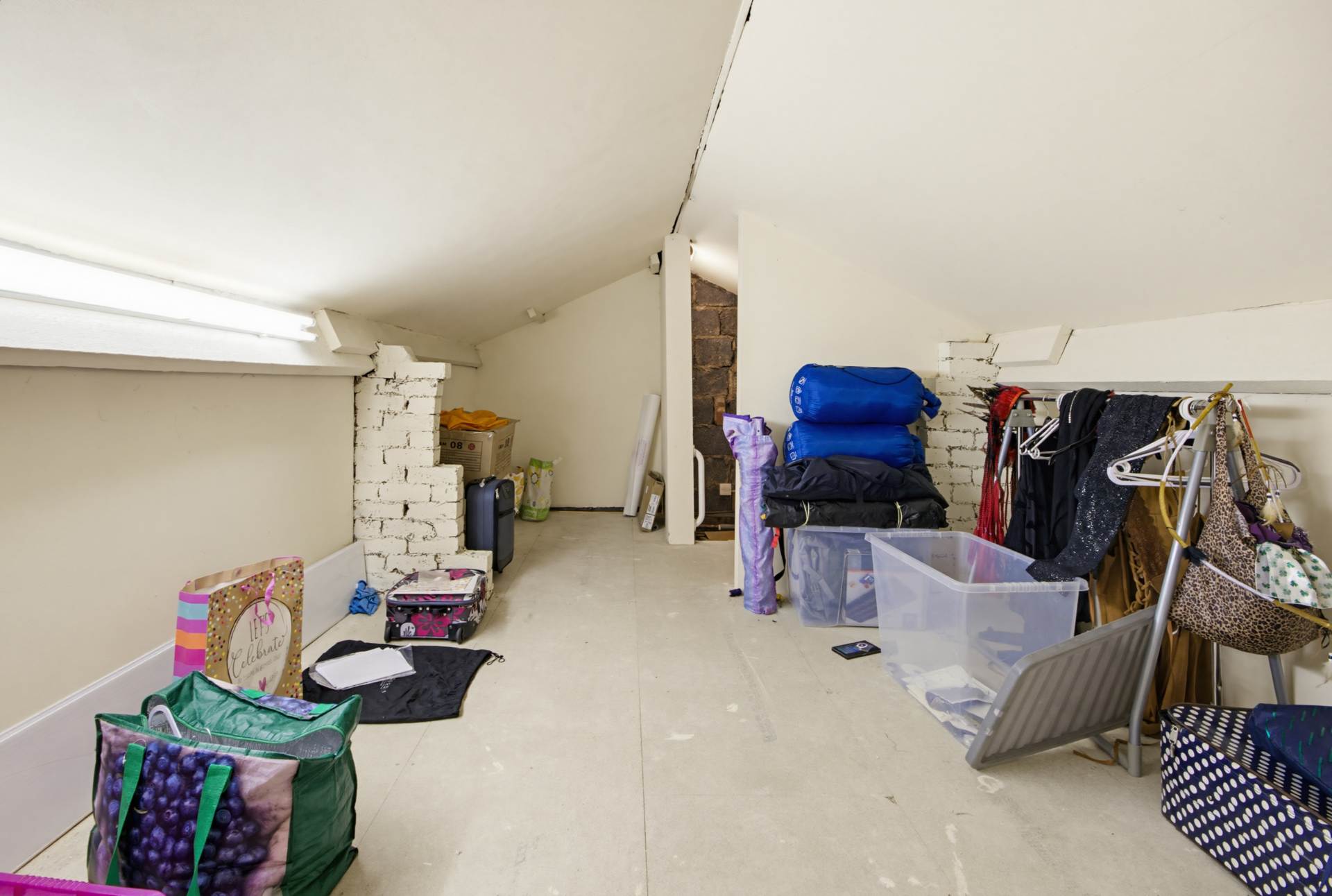 230 Lisheen Avenue, Glasshoughton, Castleford, West Yorkshire, WF10 4NB, Image 23