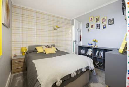 230 Lisheen Avenue, Glasshoughton, Castleford, West Yorkshire, WF10 4NB, Image 16