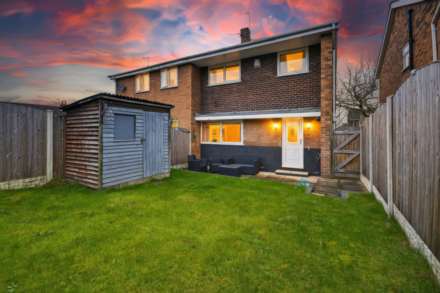 230 Lisheen Avenue, Glasshoughton, Castleford, West Yorkshire, WF10 4NB, Image 4