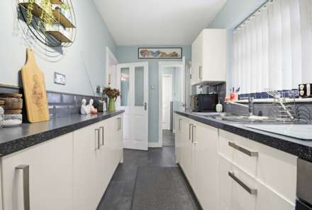 230 Lisheen Avenue, Glasshoughton, Castleford, West Yorkshire, WF10 4NB, Image 9