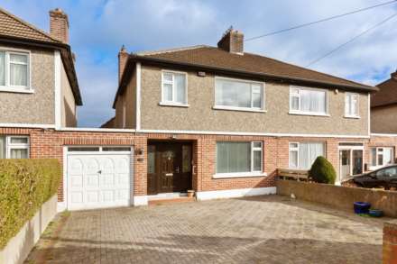 3 Bedroom Semi-Detached, 25 Wainsfort Drive, Terenure, Dublin 6W