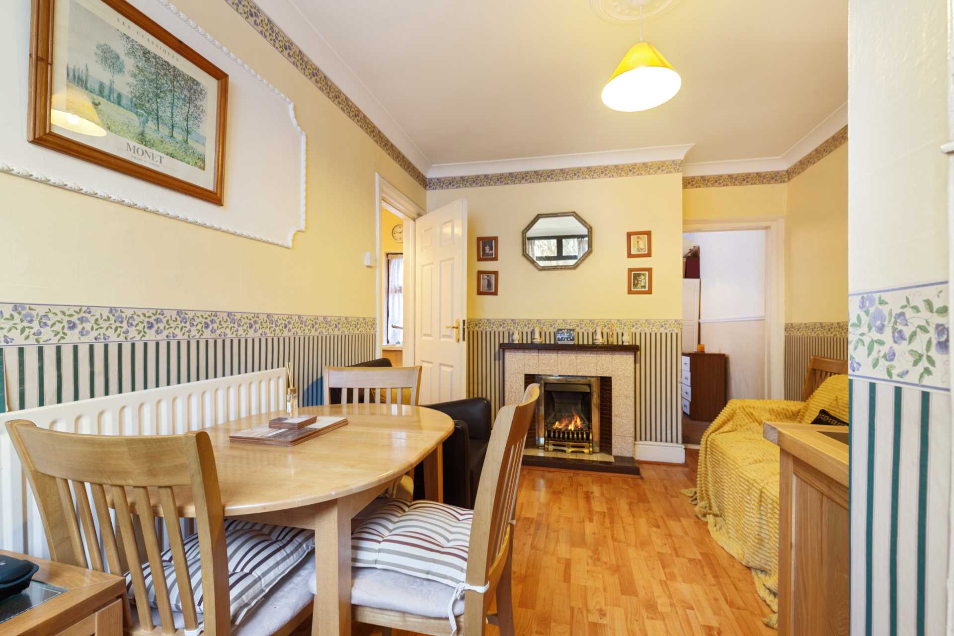 6 Gulistan Cottages, Rathmines, D06 W6X8, Image 2