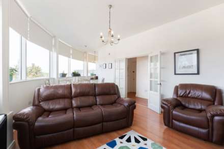 2 Bedroom Apartment, 36A Lansdowne Valley, Slievebloom Road, Drimnagh, D12 DX06