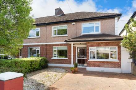 4 Bedroom Semi-Detached, 10 Wainsfort Drive, Terenure, D6W F660