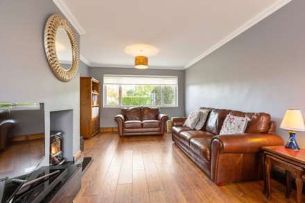 30 College Park, Terenure, D6W EF64, Image 4