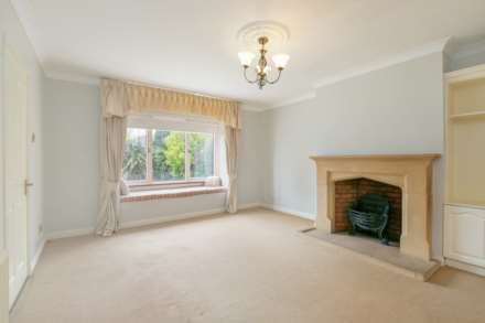 33 Templeroan Park, Templeogue, D16 NP92, Image 3