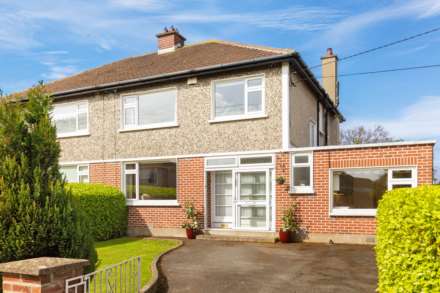 4 Bedroom Semi-Detached, 90 Butterfield Park, Rathfarnham, D14 W625