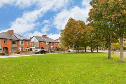 10 Lavarna Grove, Terenure, D6W HV08, Image 19