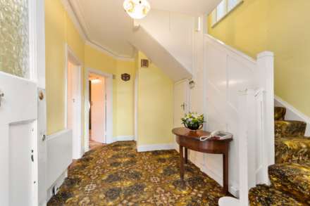 10 Lavarna Grove, Terenure, D6W HV08, Image 2