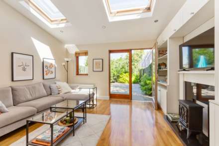 2 Hunters Way, Hunterswood, Ballycullen, D24 EN1K, Image 4