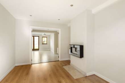 107 Captains Road, Crumlin, D12 E4P2, Image 4