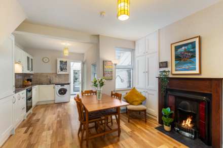 13 Oaklands Terrace, Terenure, D06 XT63, Image 5