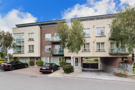 32 The Courtyard, Fortfield Square, College Drive, Terenure, D6W DW02, Image 1