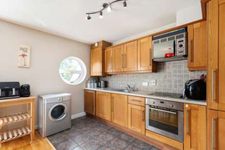 6 Priory Hall, Terenure, D12 HD83, Image 7