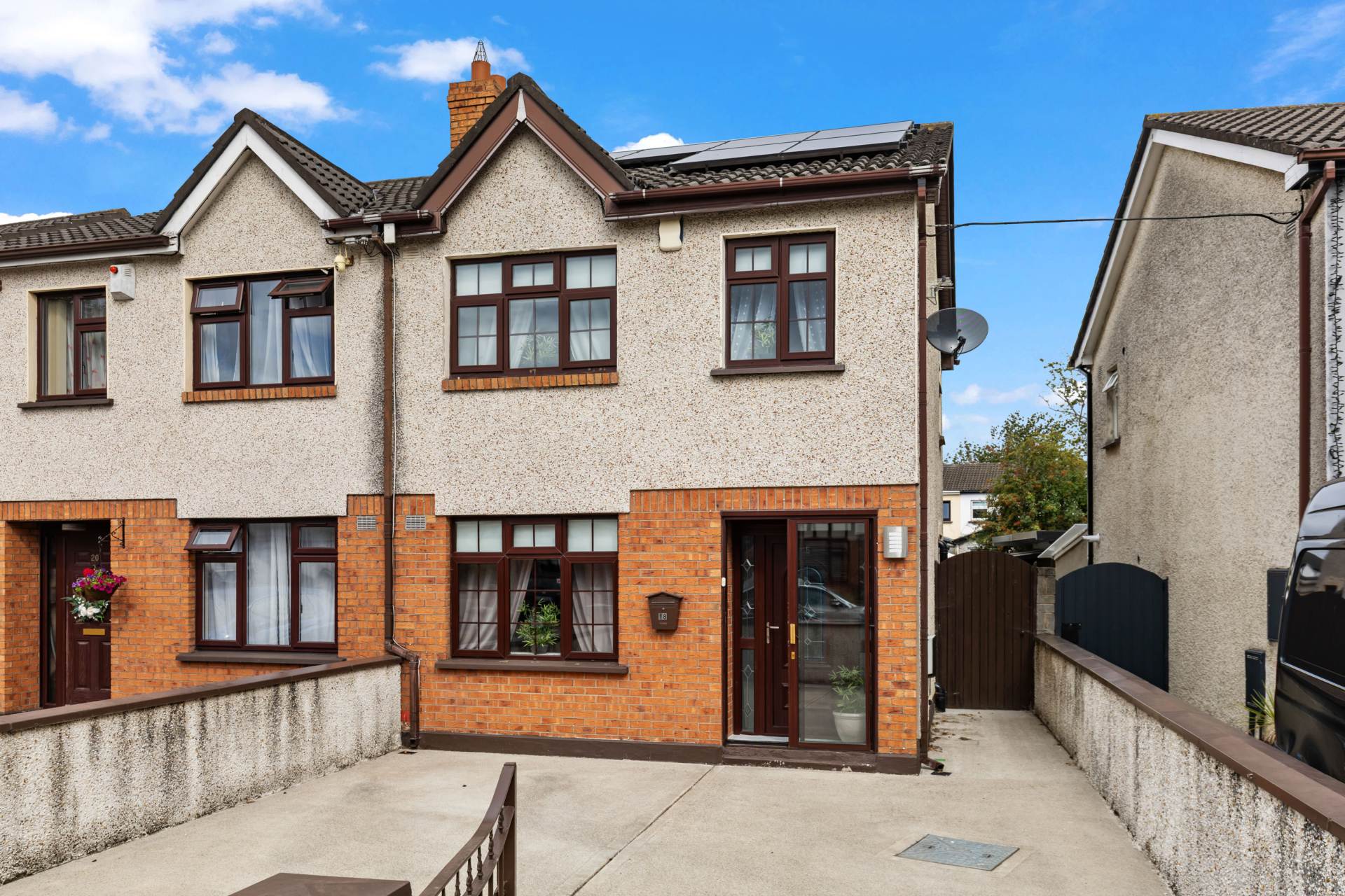 18 Woodford Parade, Clondalkin, D22 K1W3, Image 1