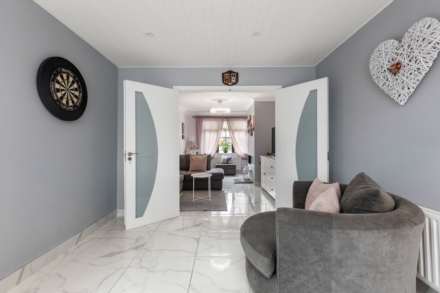 18 Woodford Parade, Clondalkin, D22 K1W3, Image 9