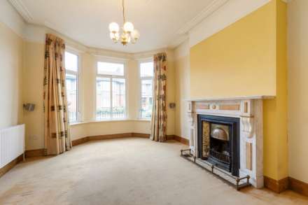 4 Eaton Road, Terenure, D6W YA46, Image 3