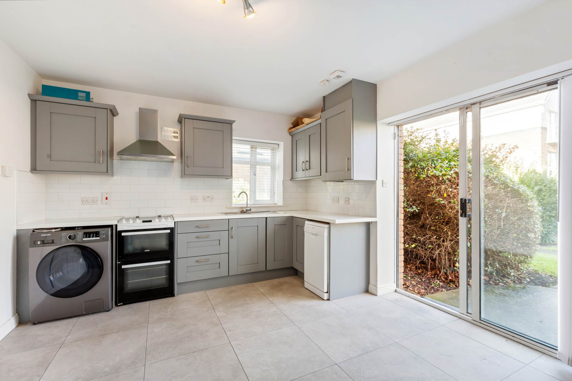 22 Parklands Court, Ballycullen, D24 PV06, Image 2