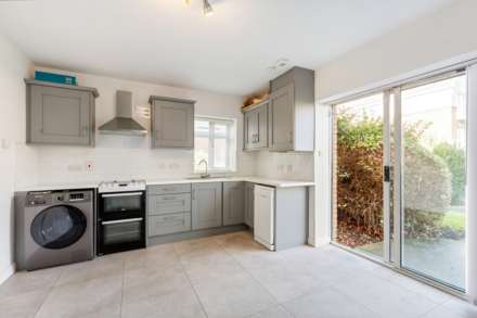 22 Parklands Court, Ballycullen, D24 PV06, Image 2