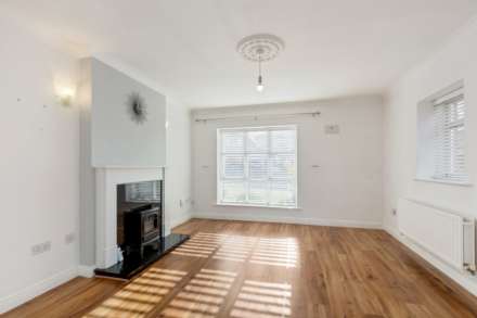 22 Parklands Court, Ballycullen, D24 PV06, Image 4