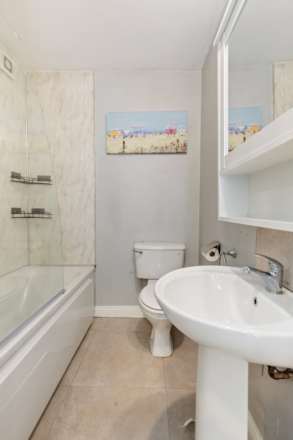 22 Parklands Court, Ballycullen, D24 PV06, Image 9